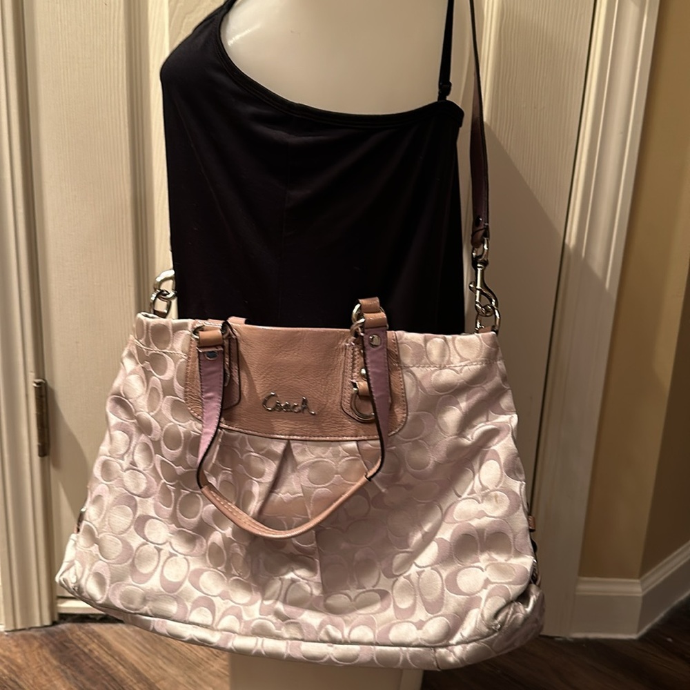 Coach Ashley large shoulder/crossbody - Picture 10 of 17